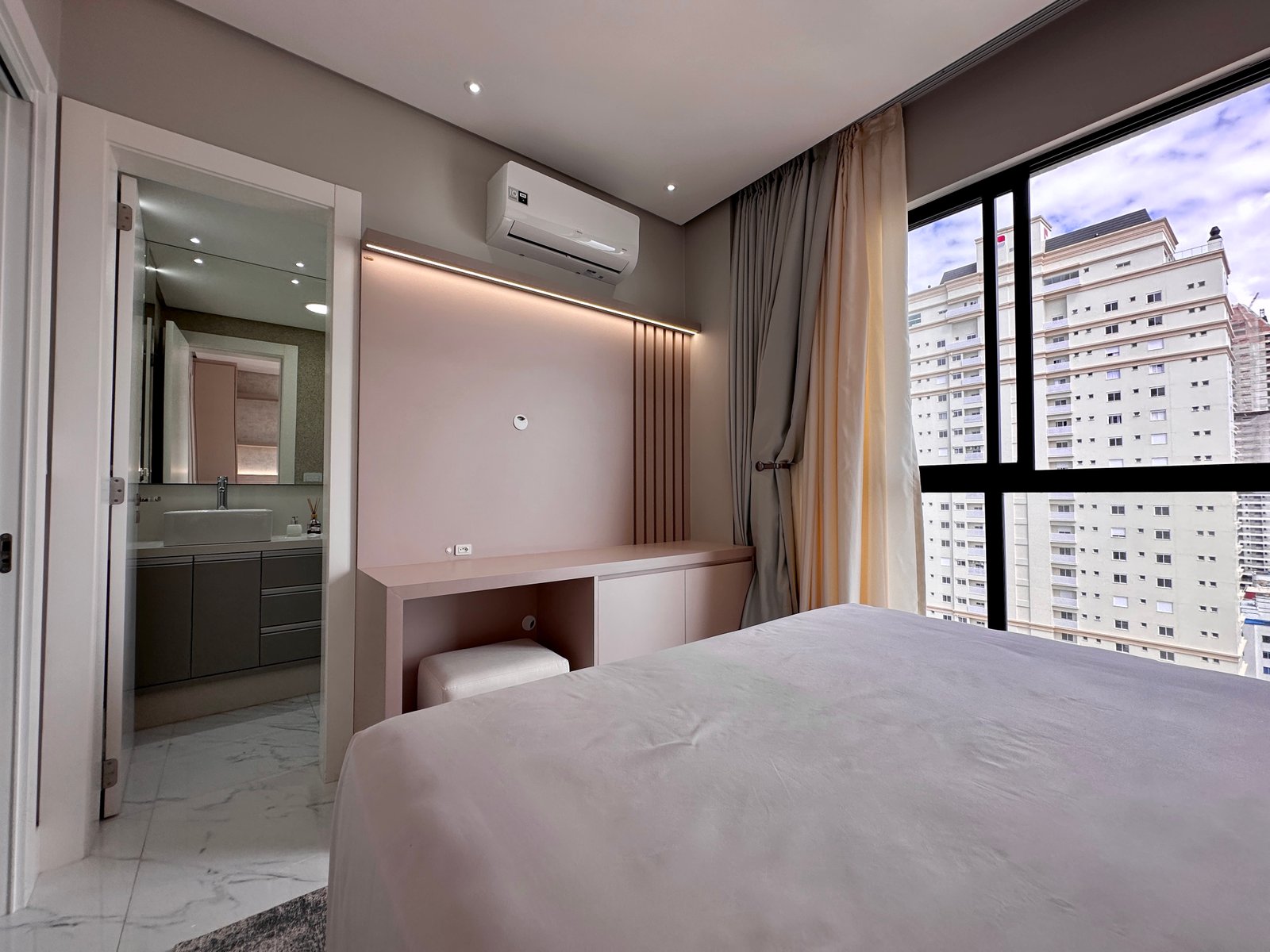 Apartamento, BEACH HOUSE, Meia Praia