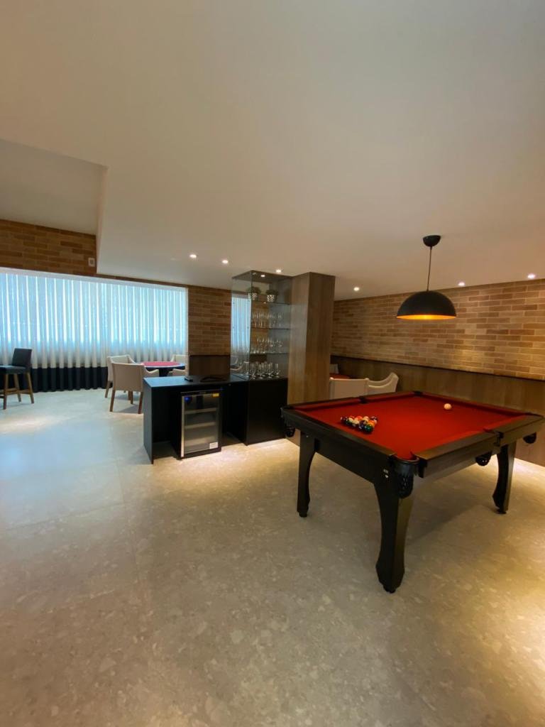 Apartamento, ISIS DELLAGNELO, Meia Praia
