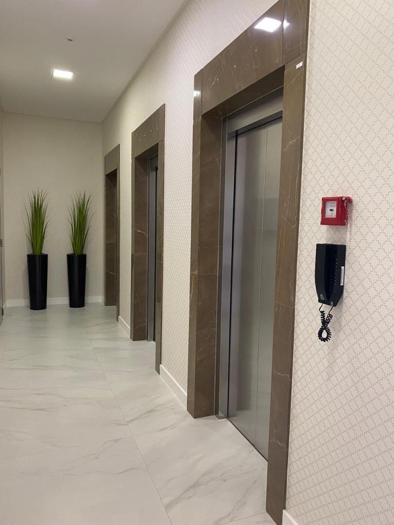 Apartamento, ISIS DELLAGNELO, Meia Praia