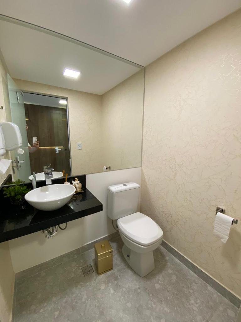 Apartamento, ISIS DELLAGNELO, Meia Praia