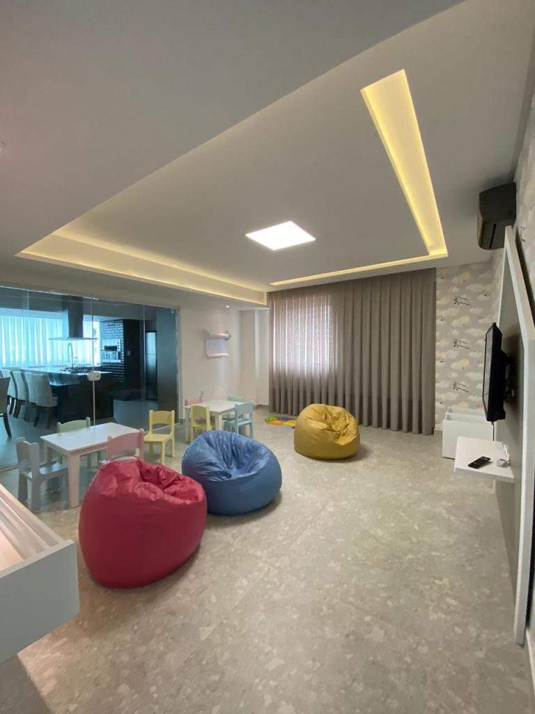 Apartamento, ISIS DELLAGNELO, Meia Praia