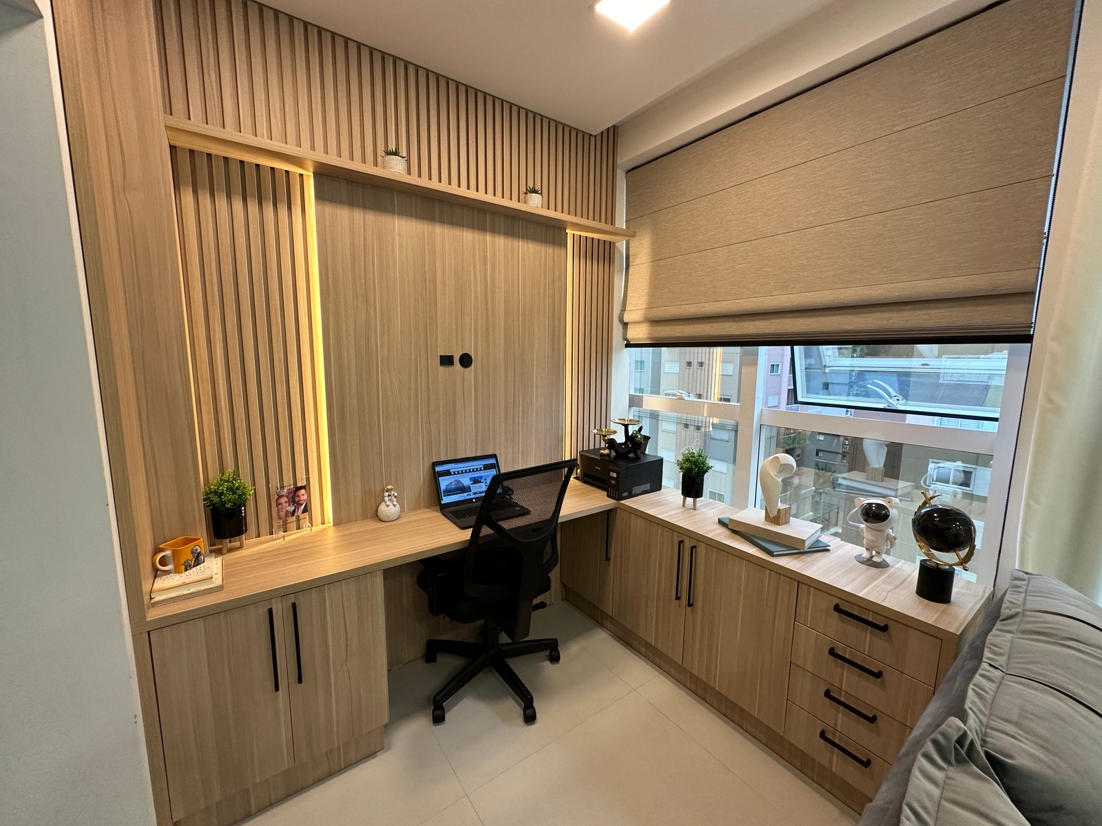 Apartamento, ISIS DELLAGNELO, Meia Praia
