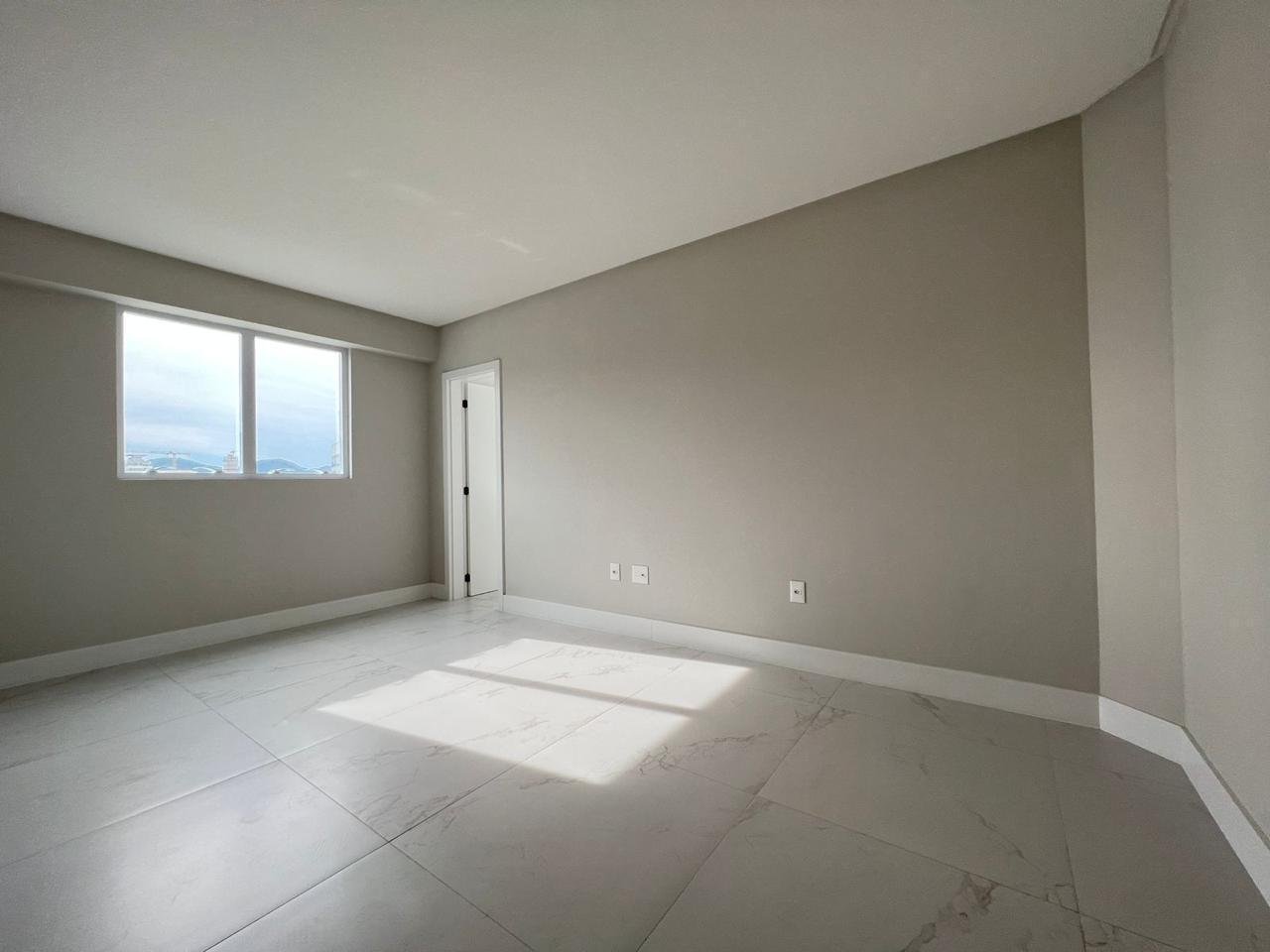 Apartamento, GARDEN SQUARE, Meia Praia