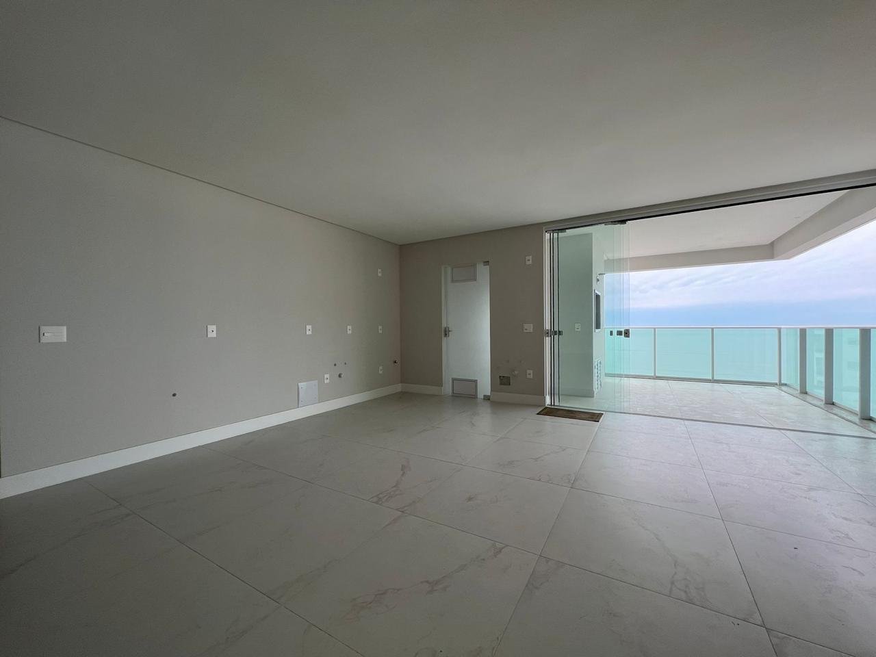 Apartamento, GARDEN SQUARE, Meia Praia