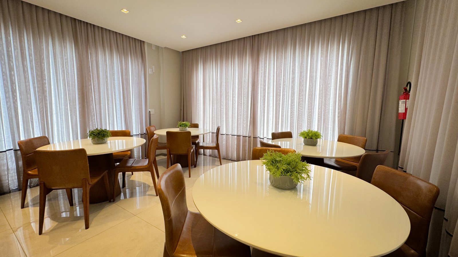 Apartamento, ELOHIM, Meia Praia