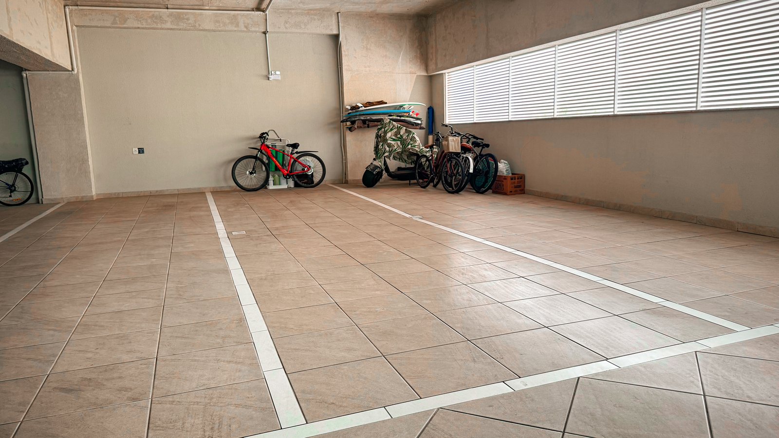 Apartamento, ELOHIM, Meia Praia