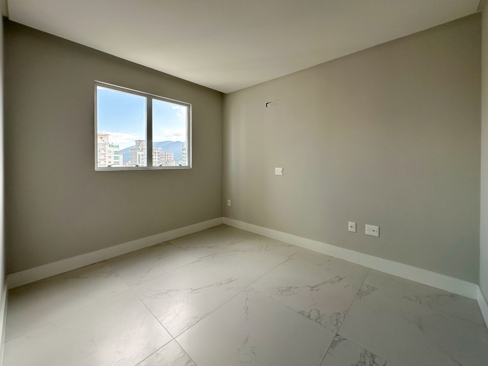 Apartamento, GARDEN SQUARE, Meia Praia