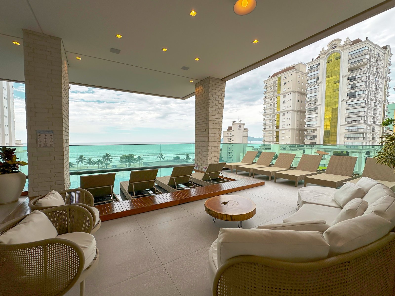 Apartamento, GARDEN SQUARE, Meia Praia