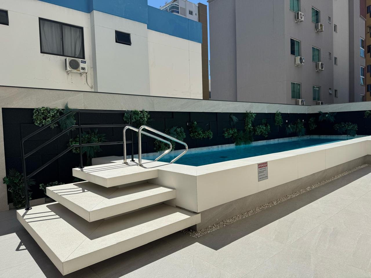 Apartamento, EXUBERANCE, Meia Praia