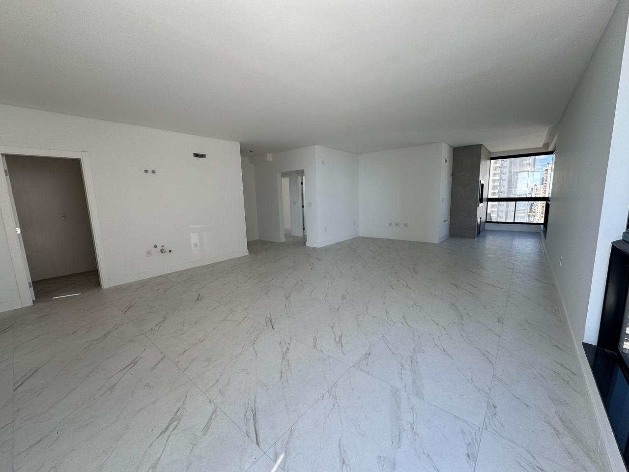 Apartamento, EXUBERANCE, Meia Praia