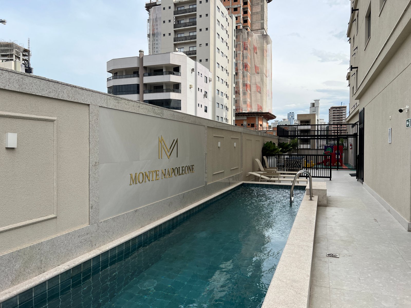 Apartamento, MONTE NAPOLEONE, Centro