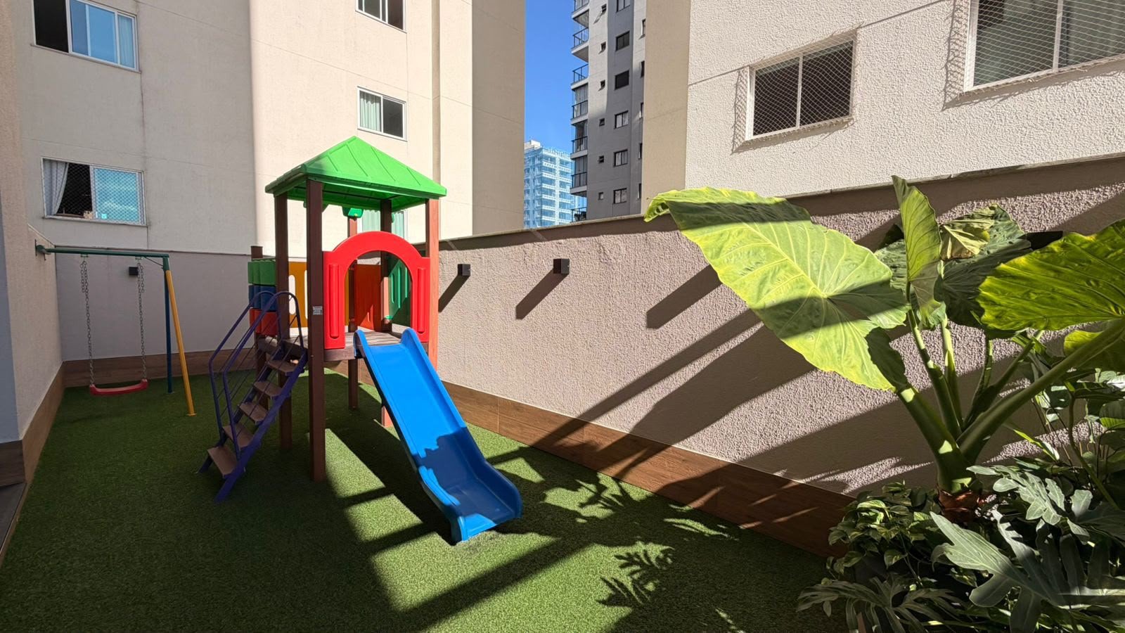 Apartamento, DOM MATEUS, Meia Praia