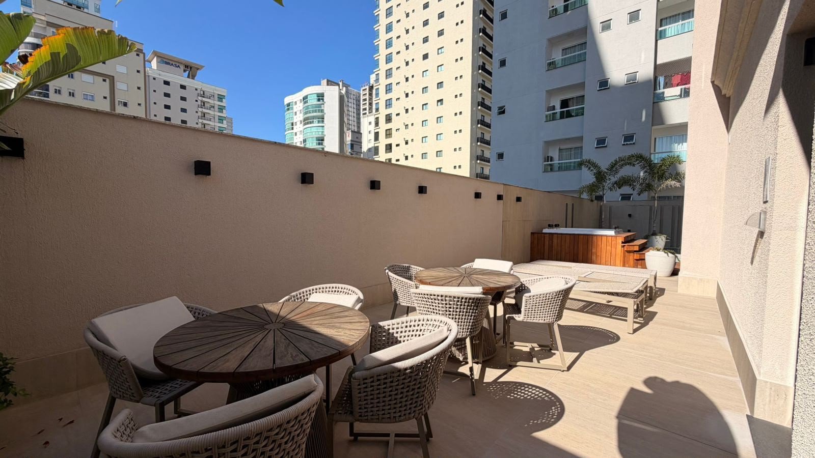 Apartamento, DOM MATEUS, Meia Praia