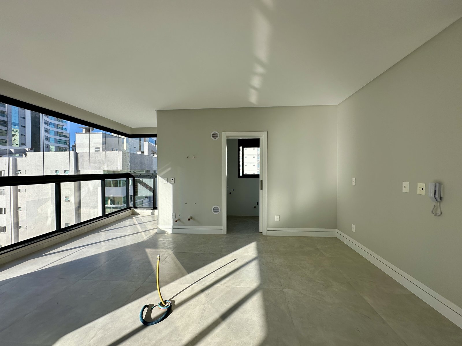 Apartamento, SELETTO, Meia Praia