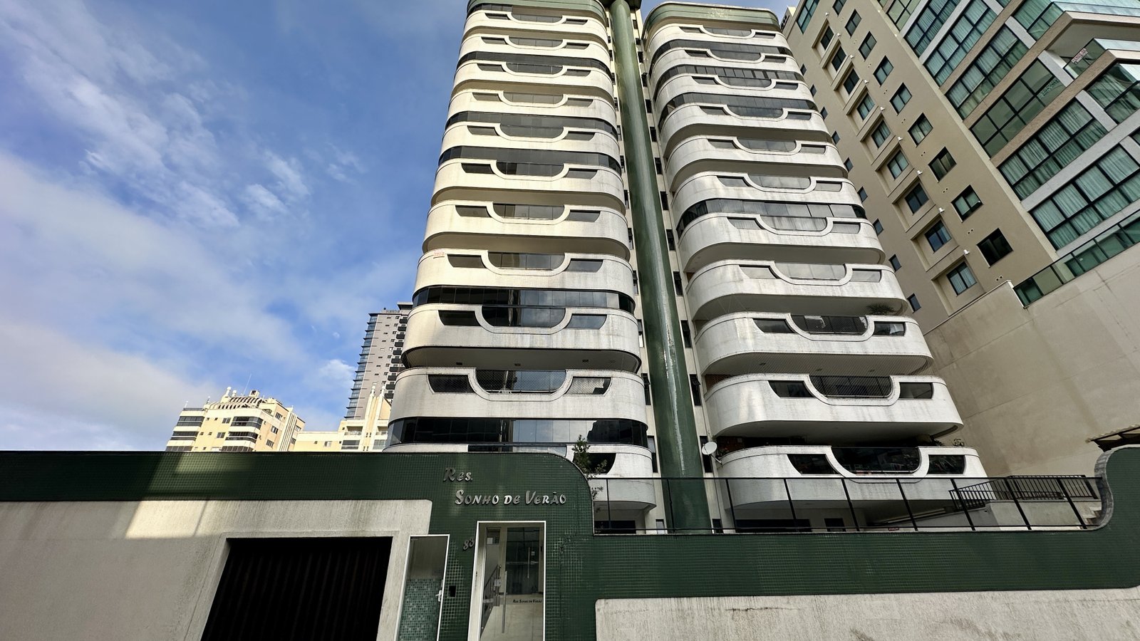 Apartamento, SONHO DE VERÃO, Meia Praia