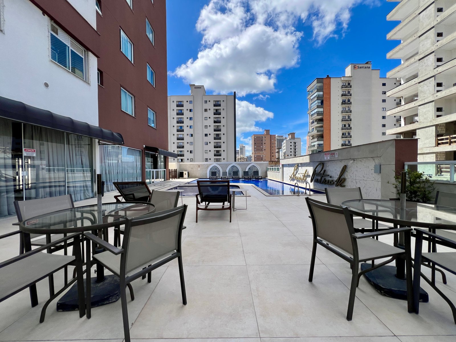 Apartamento, SAINT PATRICK, Meia Praia