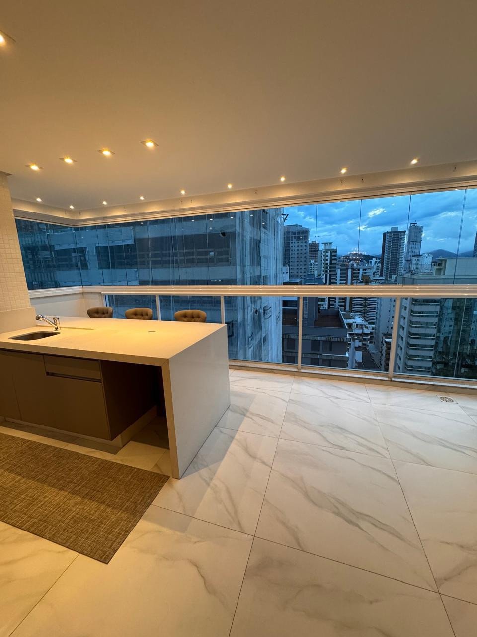 Apartamento, ZIMMERMANN, Meia Praia