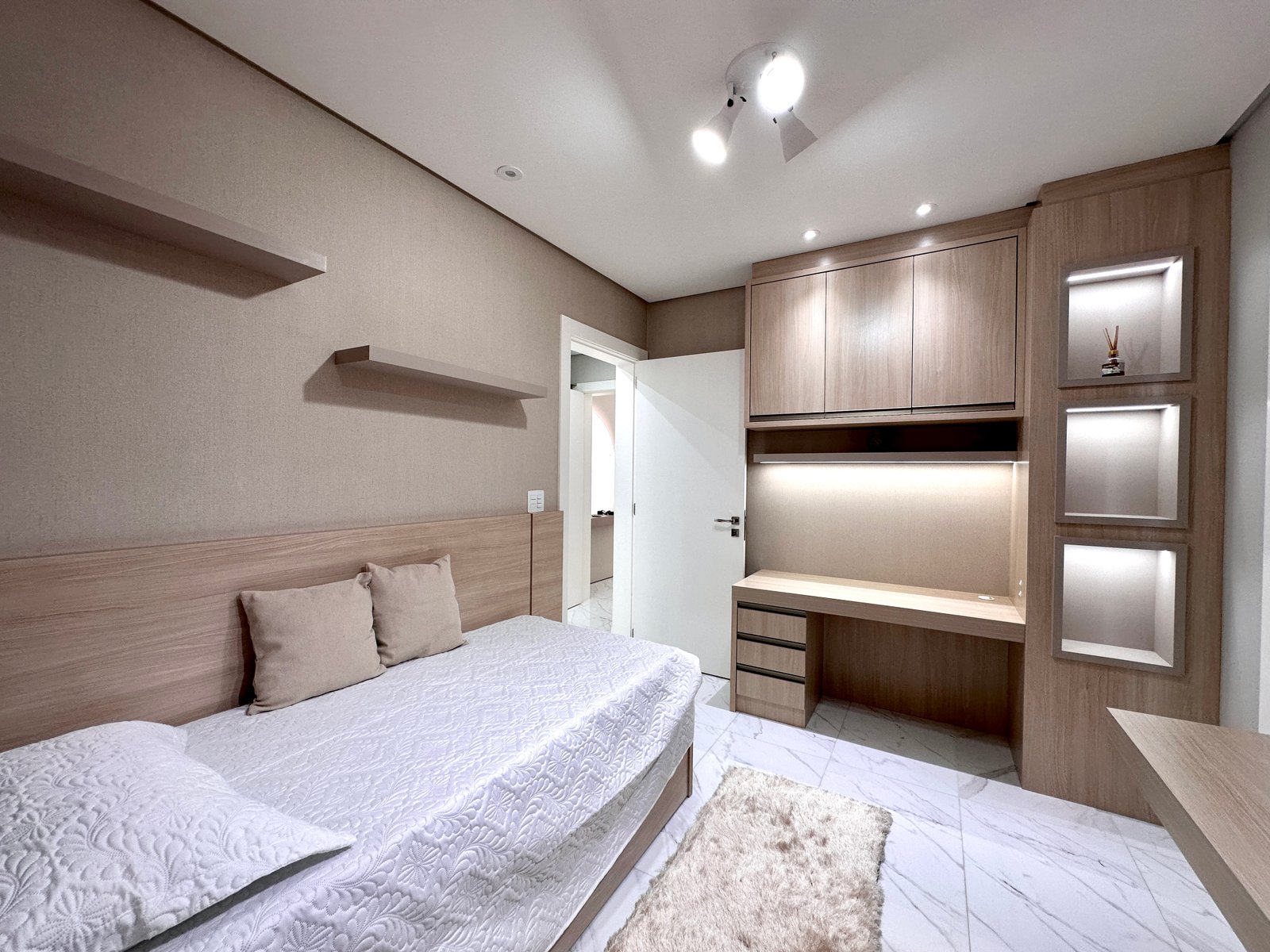 Apartamento, BEACH HOUSE, Meia Praia
