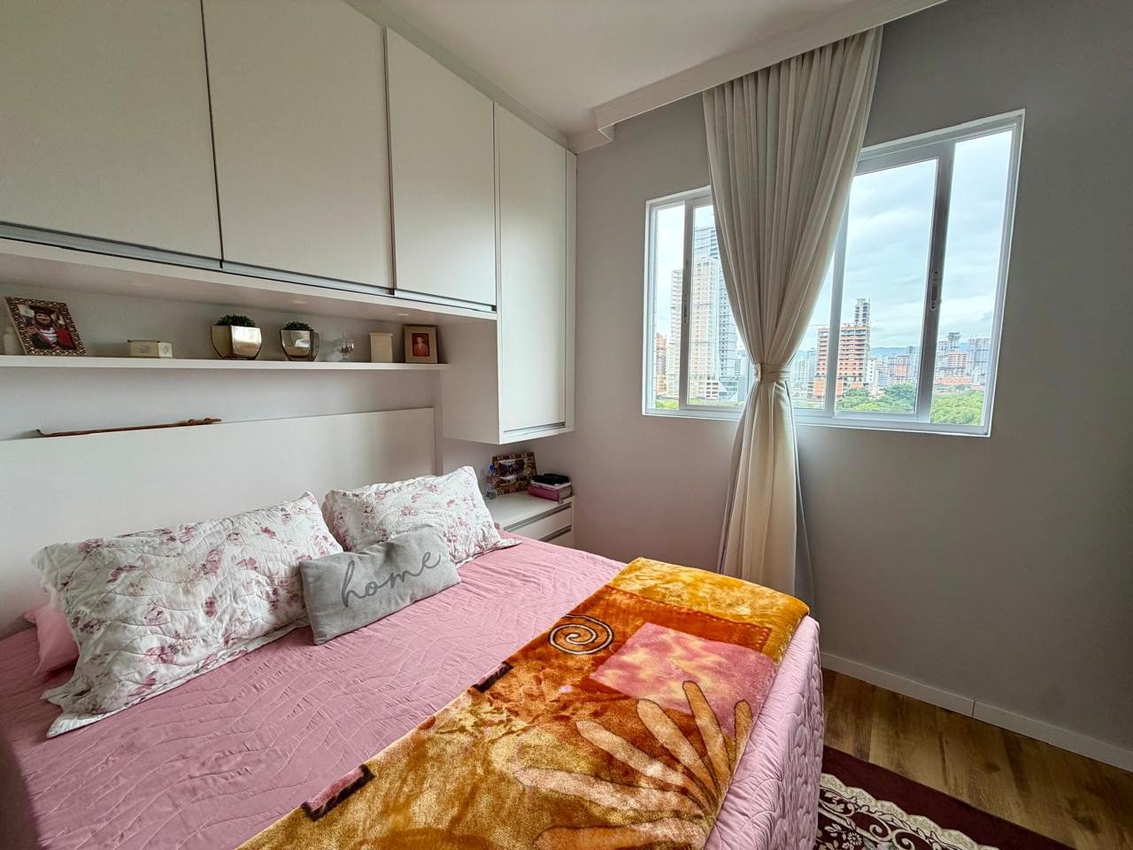 Apartamento, ONE GOLD, Meia Praia