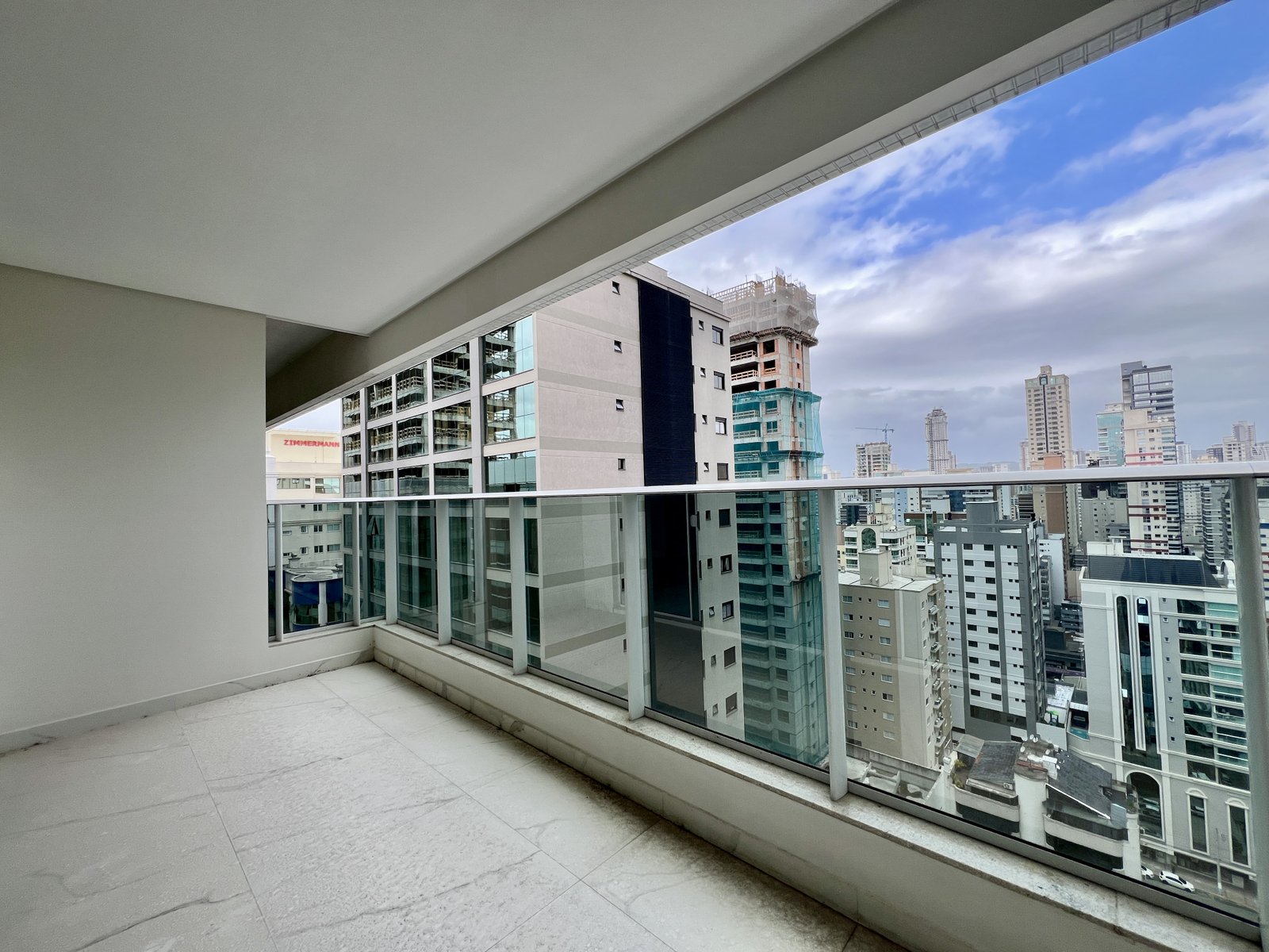 Apartamento, SIENA TOWER, Meia Praia