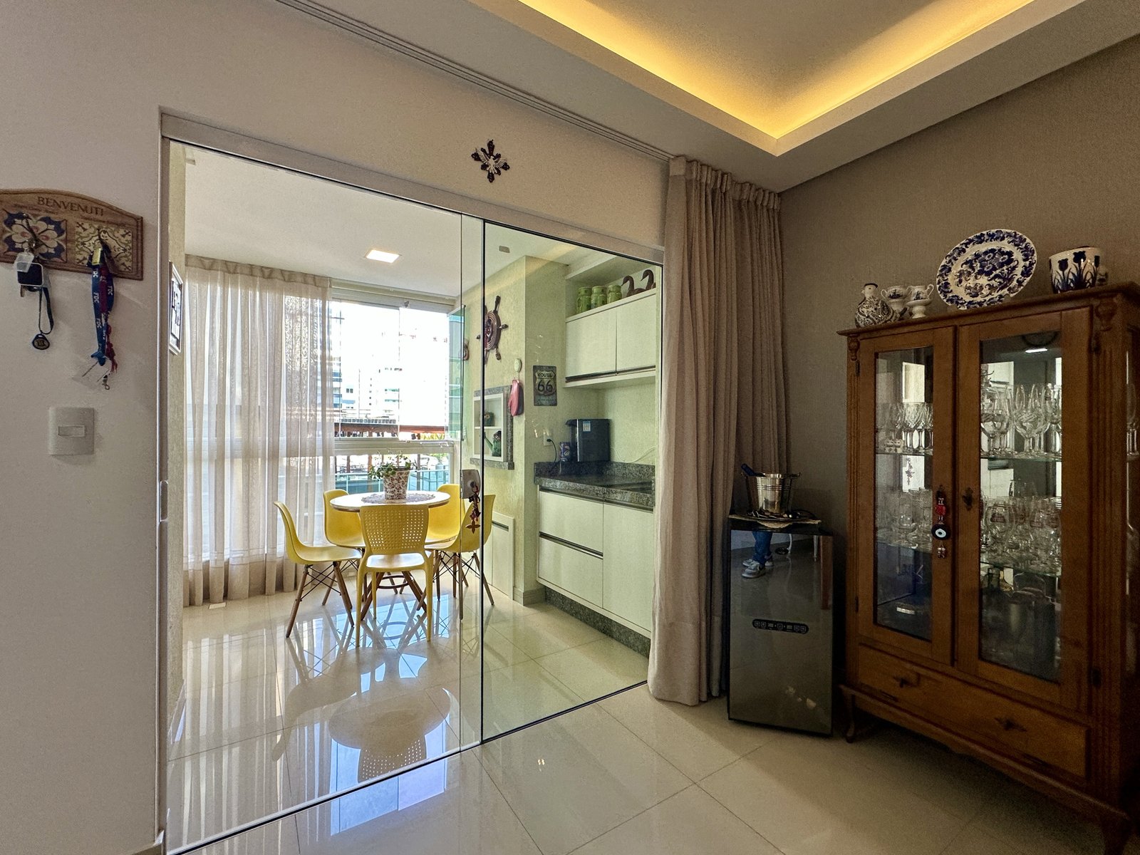 Apartamento, DONATTI, Meia Praia