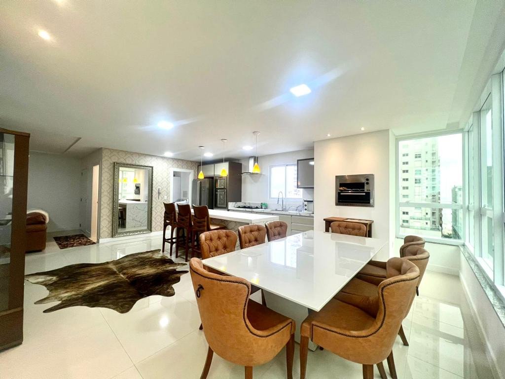 Apartamento, LUMIERE, Centro