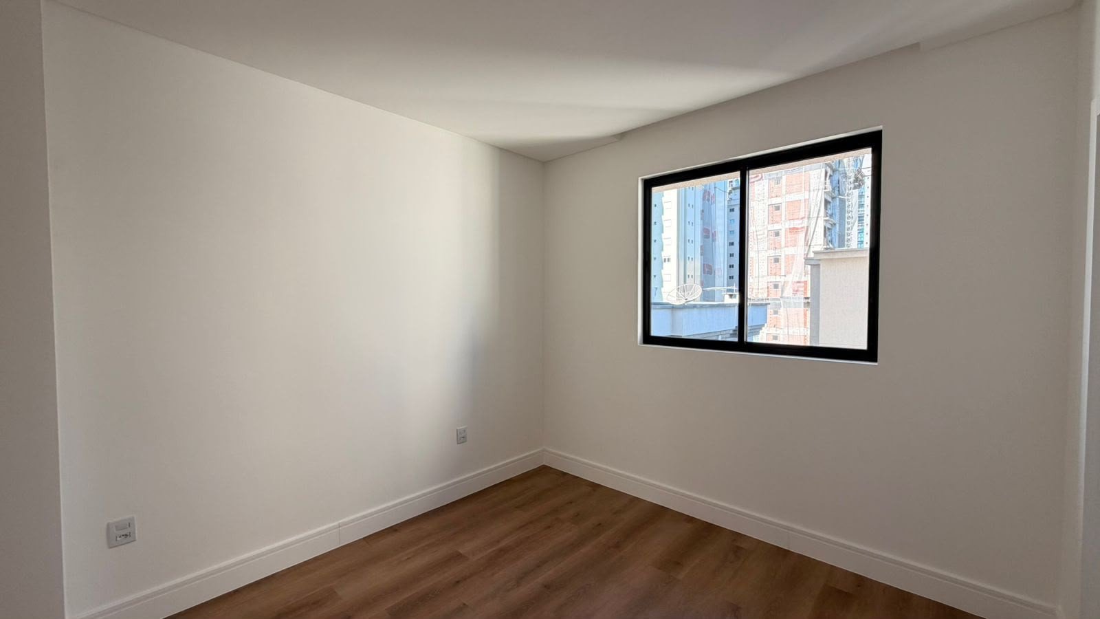 Apartamento, DOM MATEUS, Meia Praia