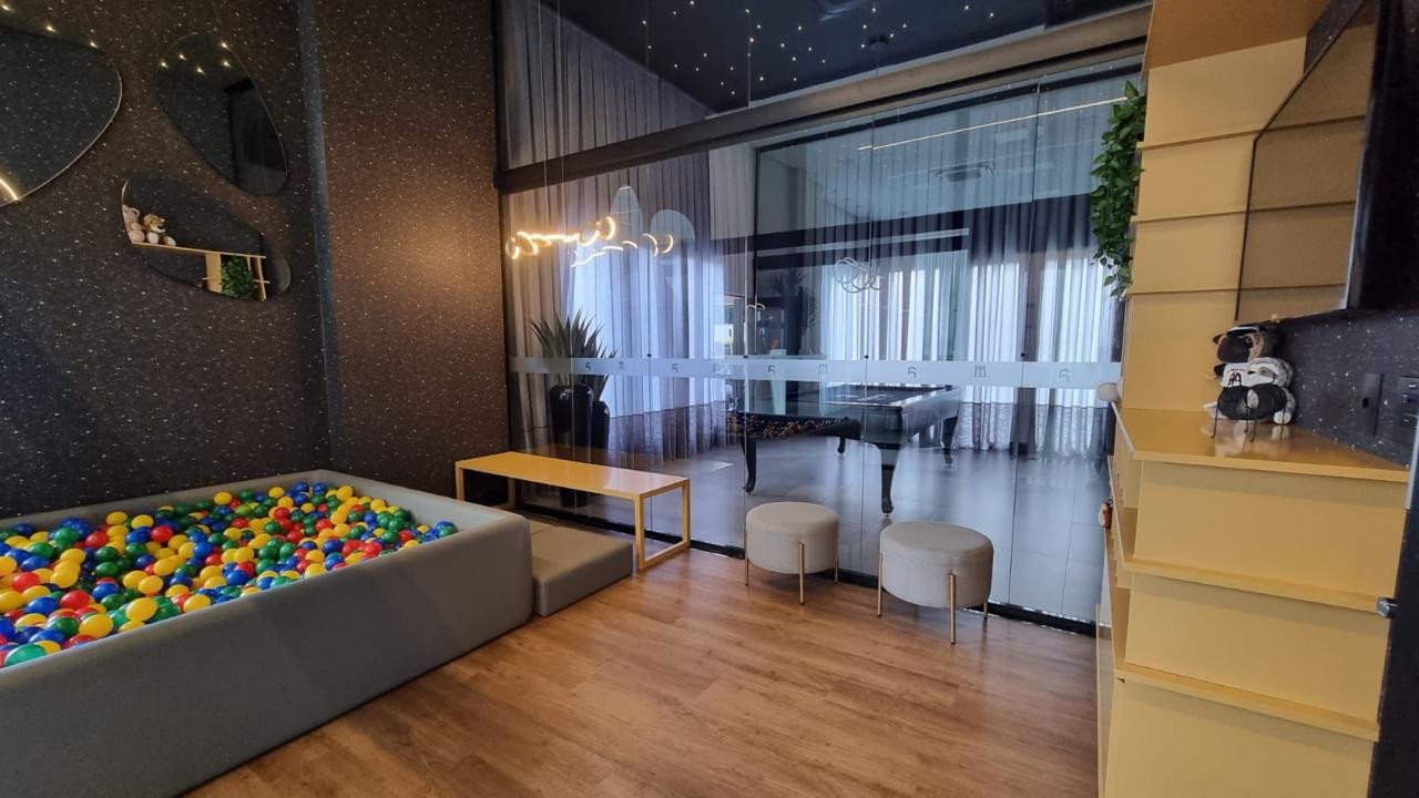 Apartamento, BROOKLYN TOWER, Meia Praia