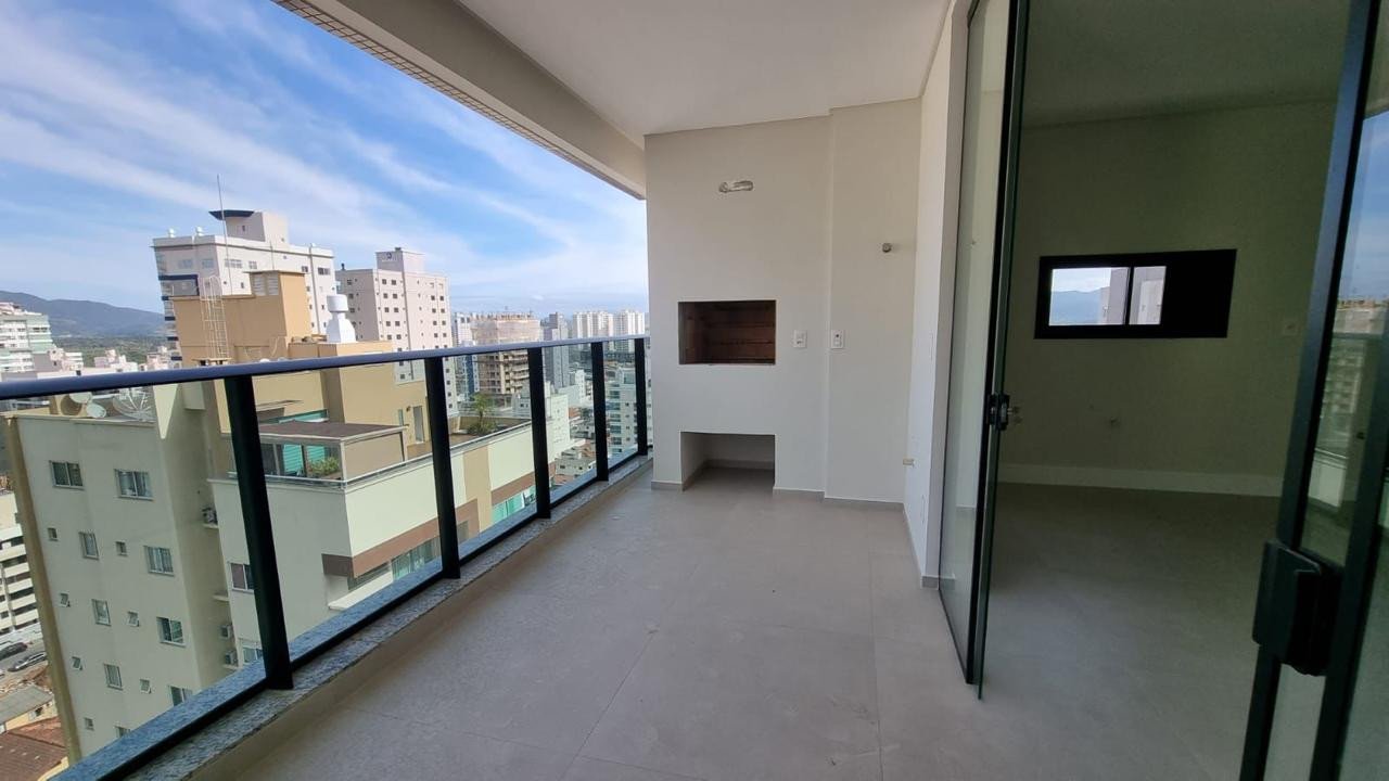 Apartamento, BROOKLYN TOWER, Meia Praia