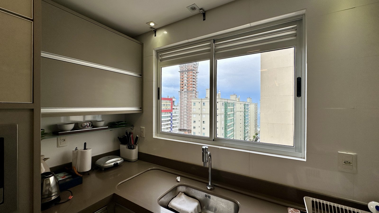 Apartamento, MANHATTAN, Meia Praia