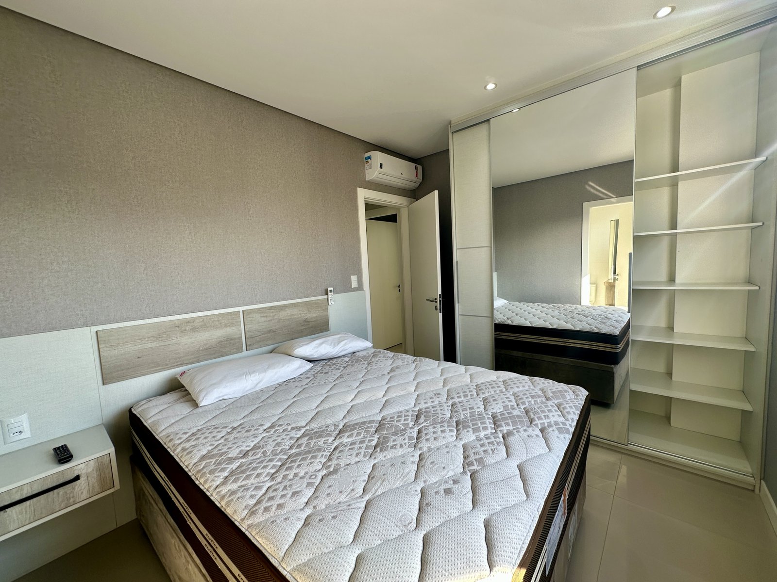 Apartamento, MARIA SANTANA, Meia Praia