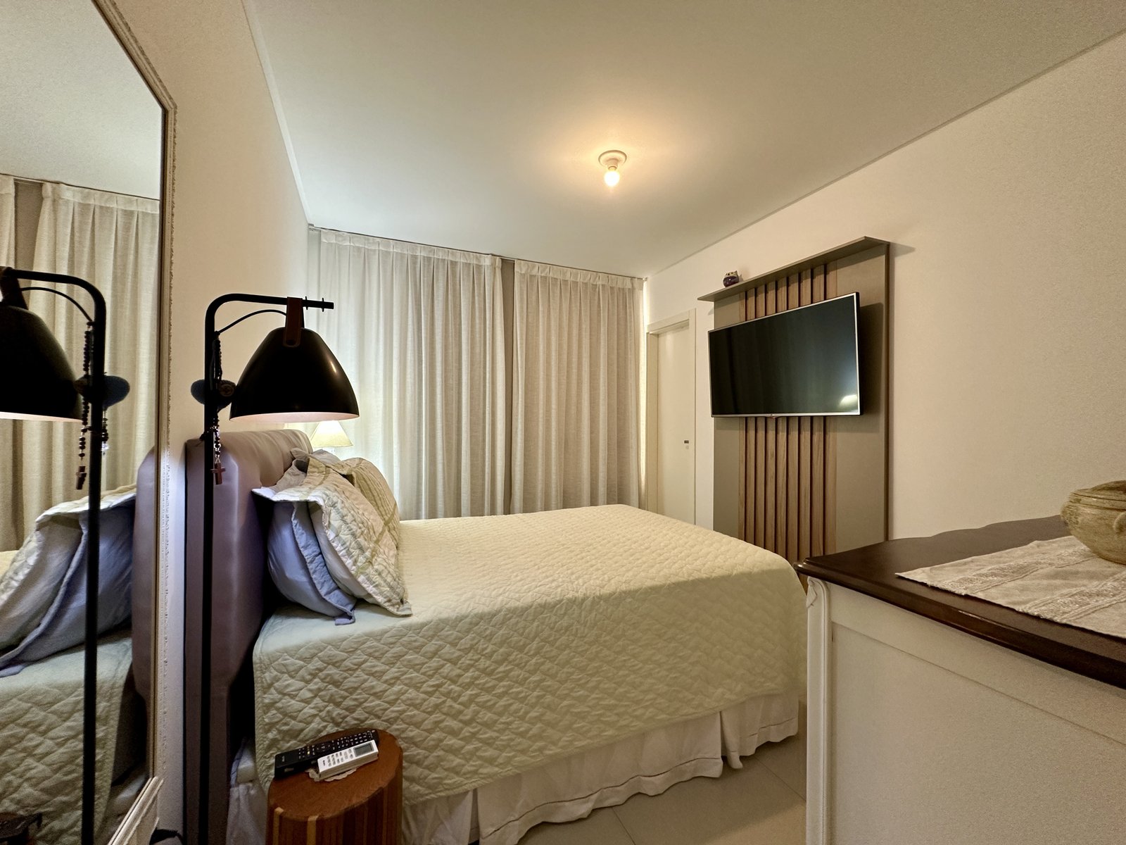 Apartamento, DONATTI, Meia Praia