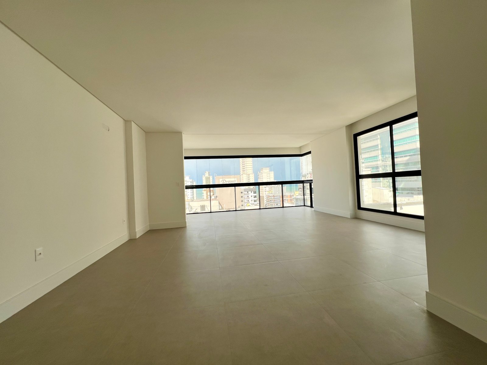 Apartamento, DOM BENEDITO, Meia Praia