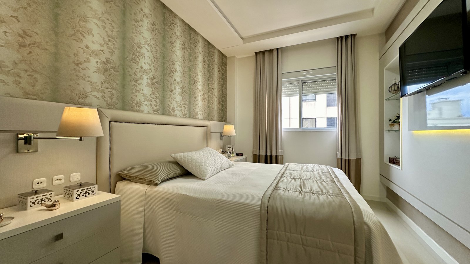 Apartamento, MANHATTAN, Meia Praia