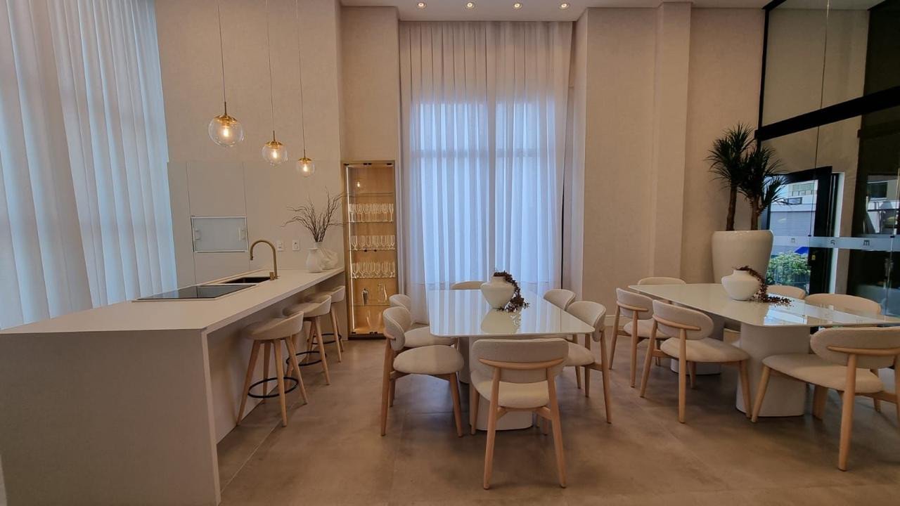 Apartamento, BROOKLYN TOWER, Meia Praia