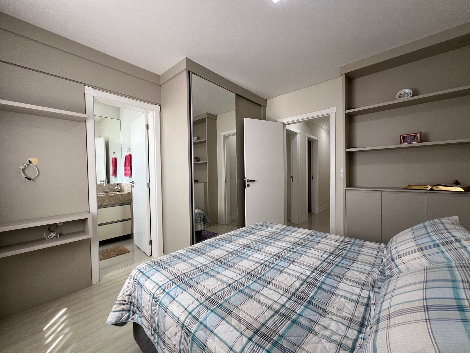Apartamento, SAINT PATRICK, Meia Praia