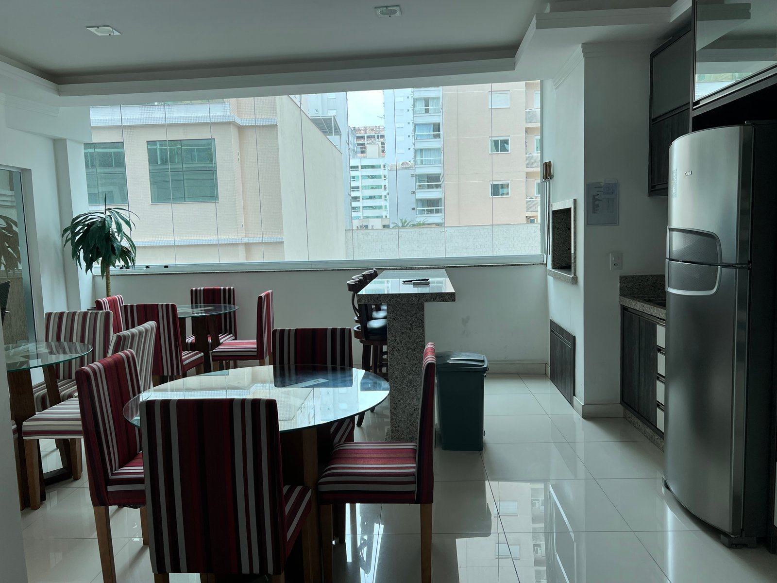 Apartamento, SORRENTO, Meia Praia