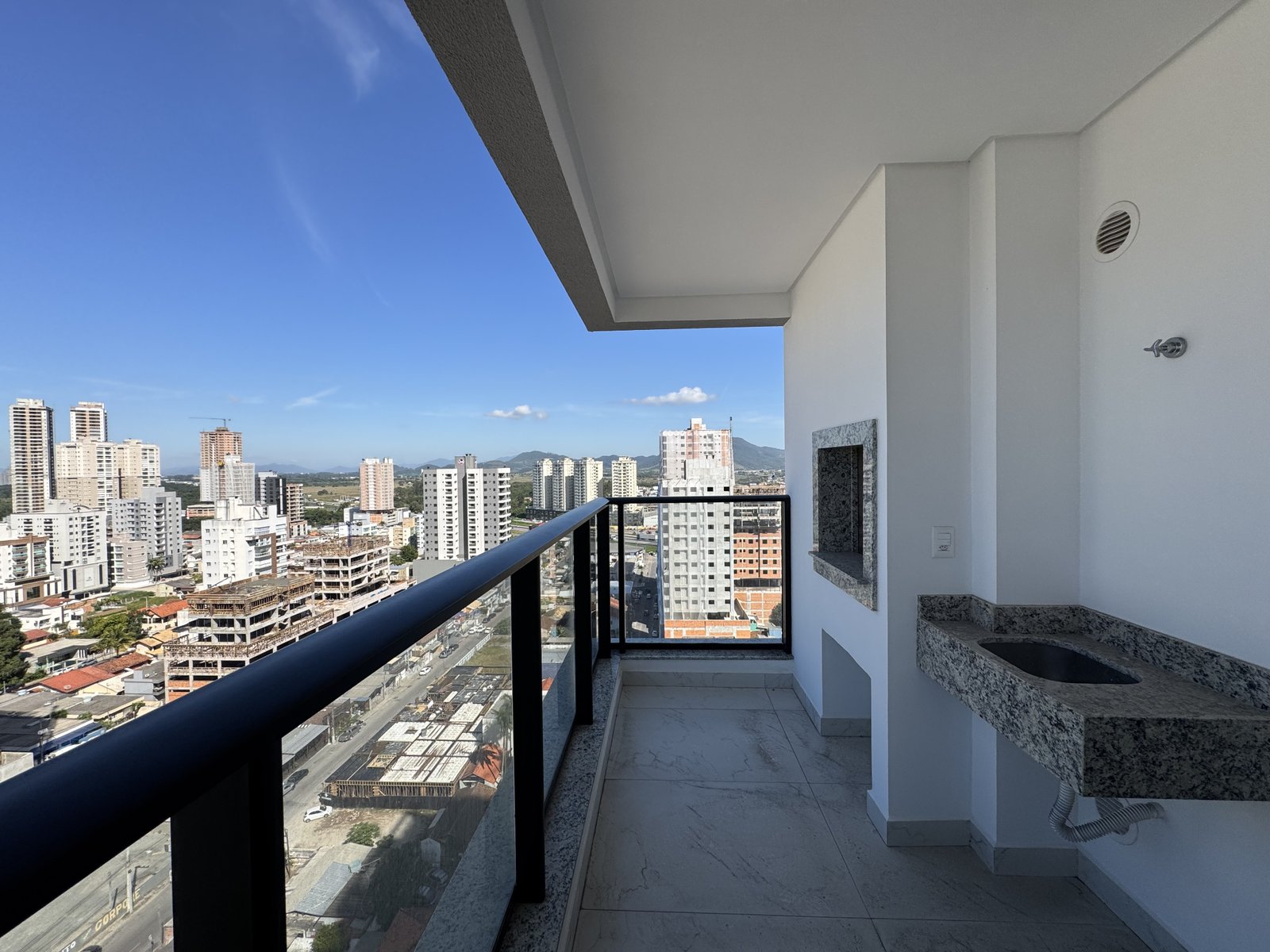 Apartamento, BOURBON, Meia Praia