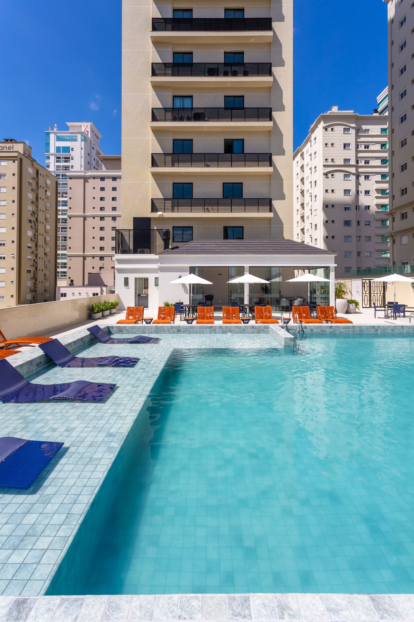 Apartamento, DOM BENEDITO, Meia Praia