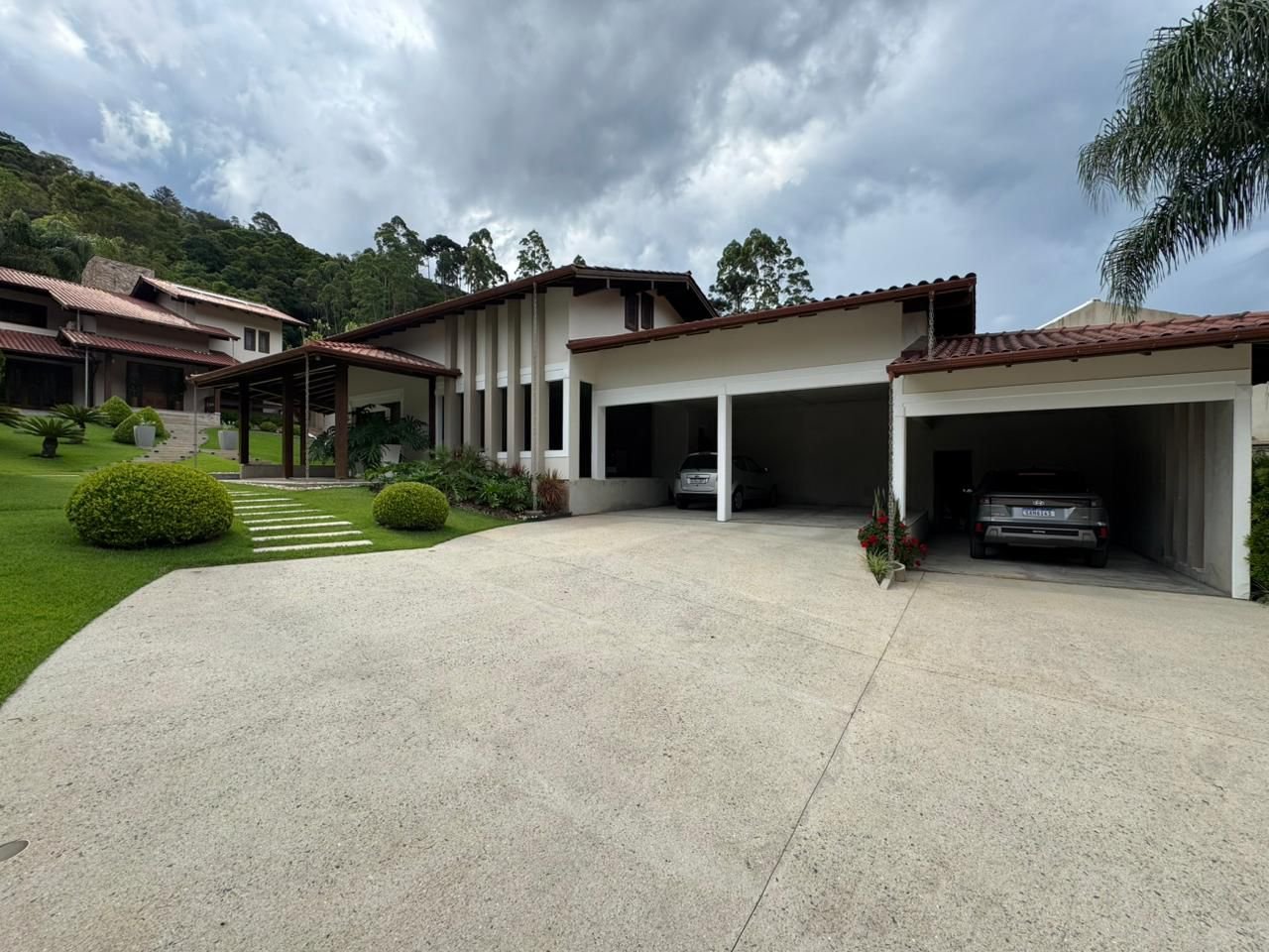 Casa, CASA EM ANGELINA, Centro