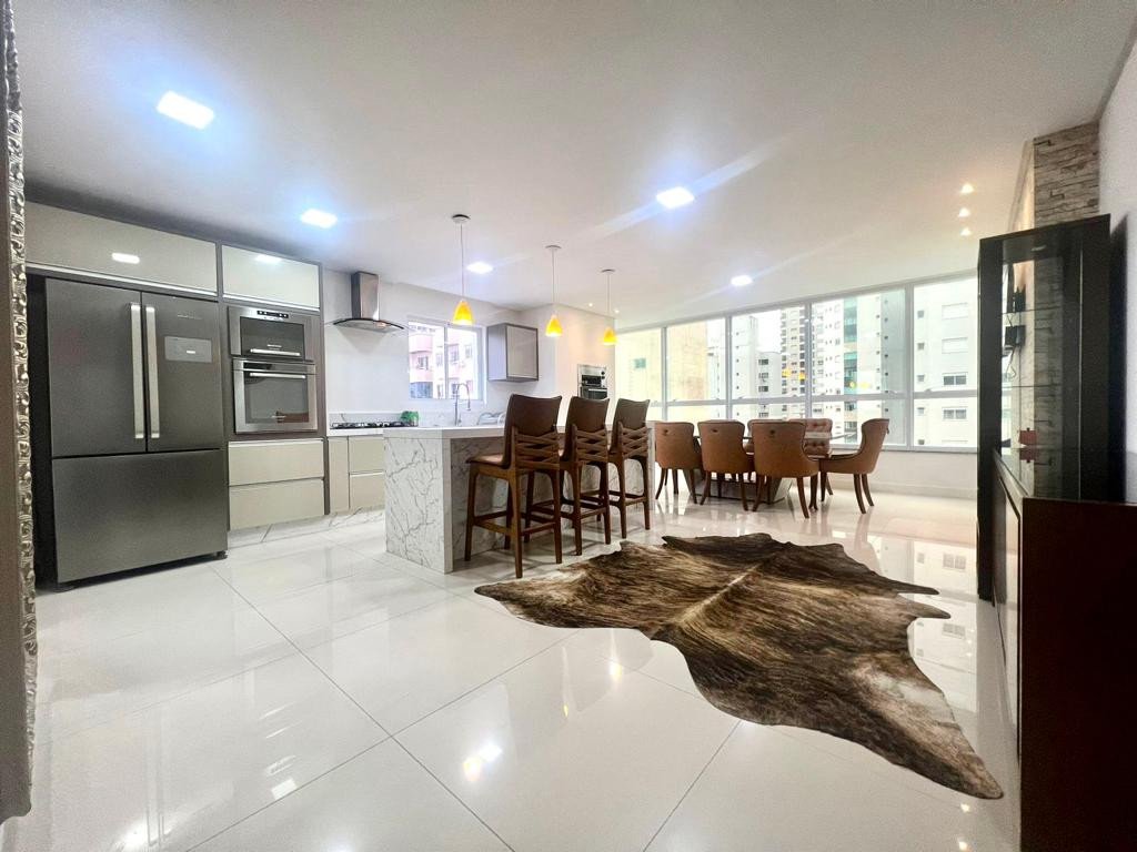 Apartamento, LUMIERE, Centro
