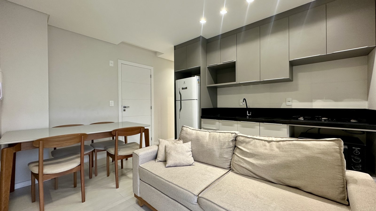 Apartamento, 2 quartos, 62 m² - Foto 4