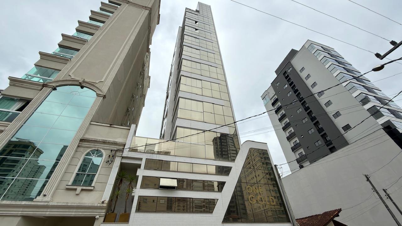 Apartamento, ONE GOLD, Meia Praia