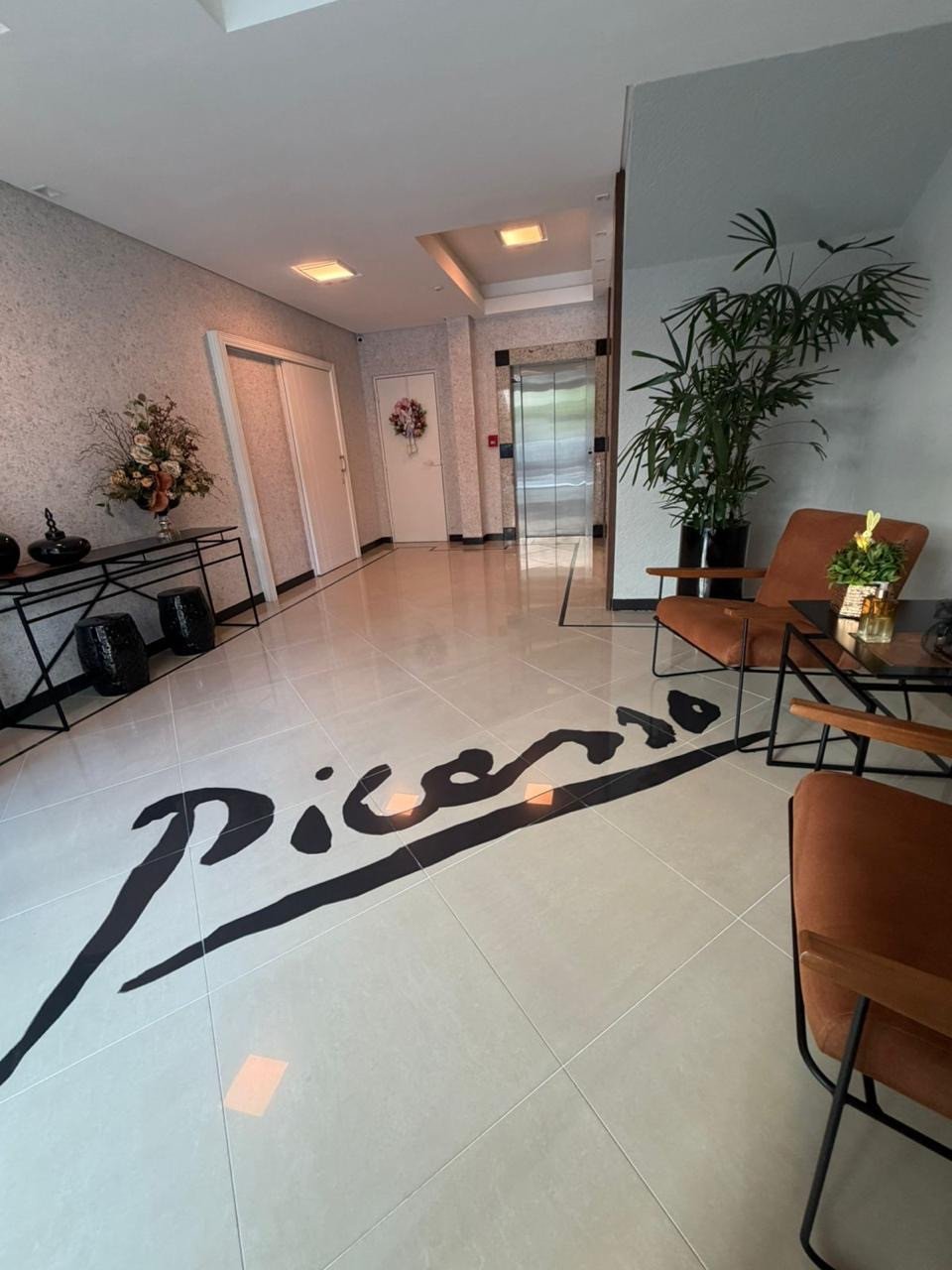 Apartamento, PICASSO, Meia Praia