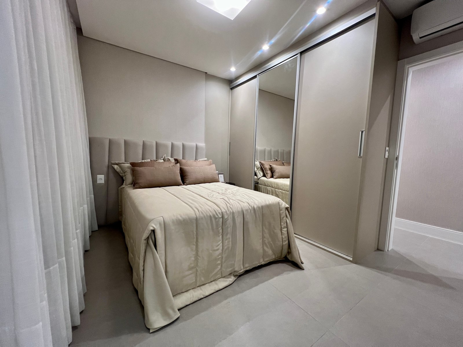 Apartamento, DOM BENEDITO, Meia Praia
