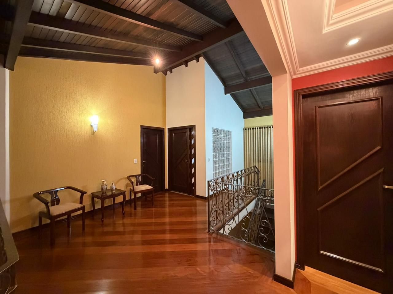 Casa, CASA EM ANGELINA, Centro