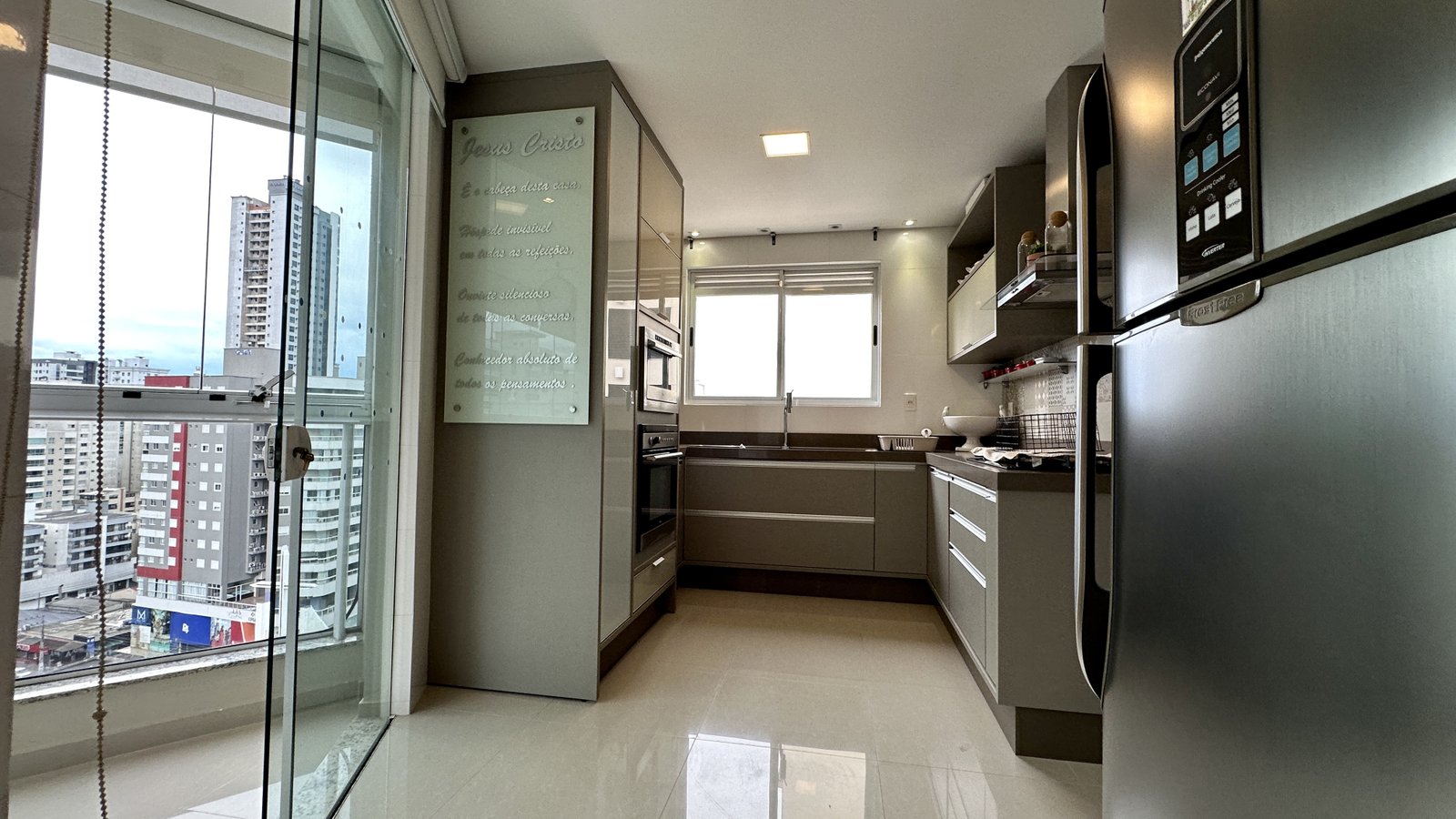 Apartamento, MANHATTAN, Meia Praia