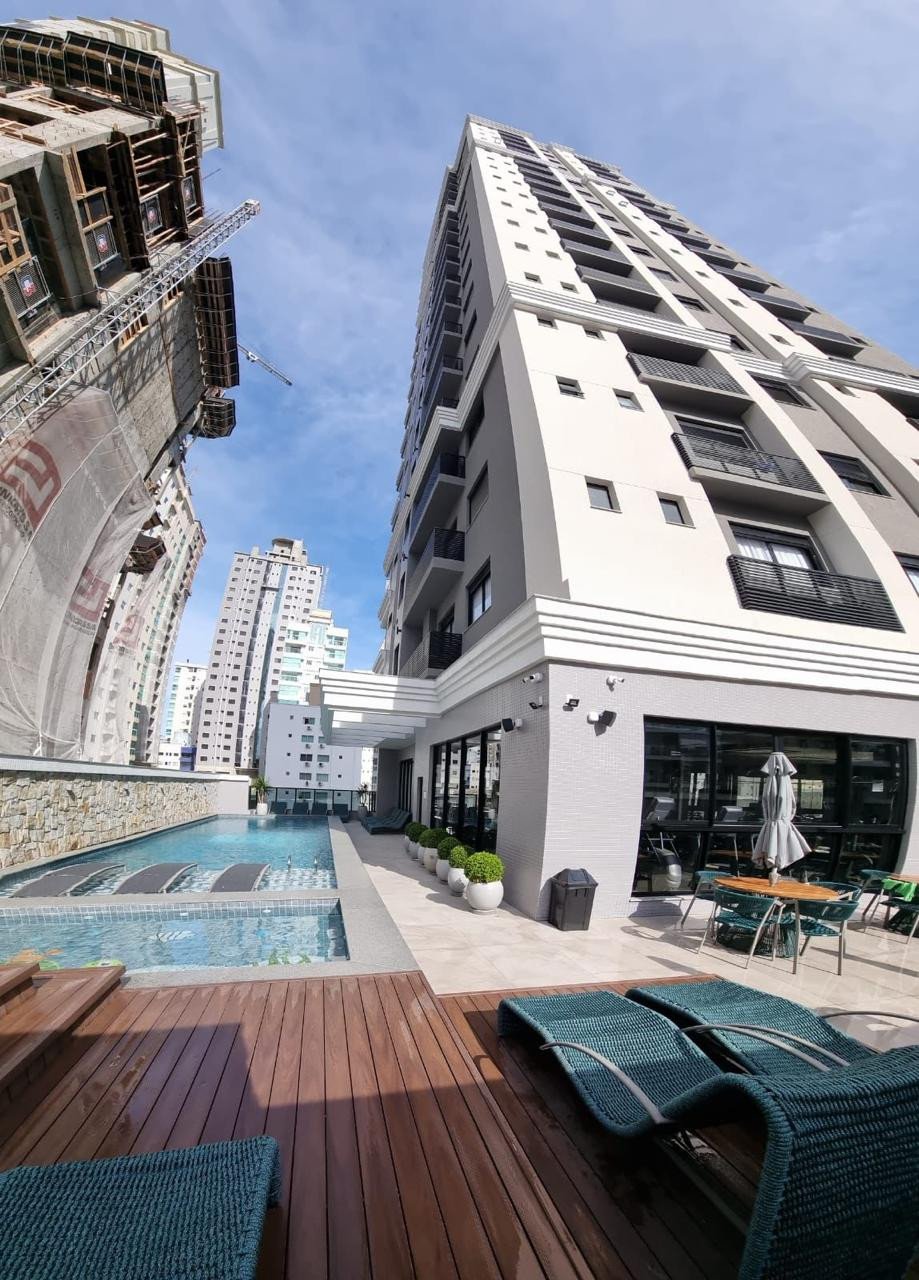 Apartamento, BROOKLYN TOWER, Meia Praia