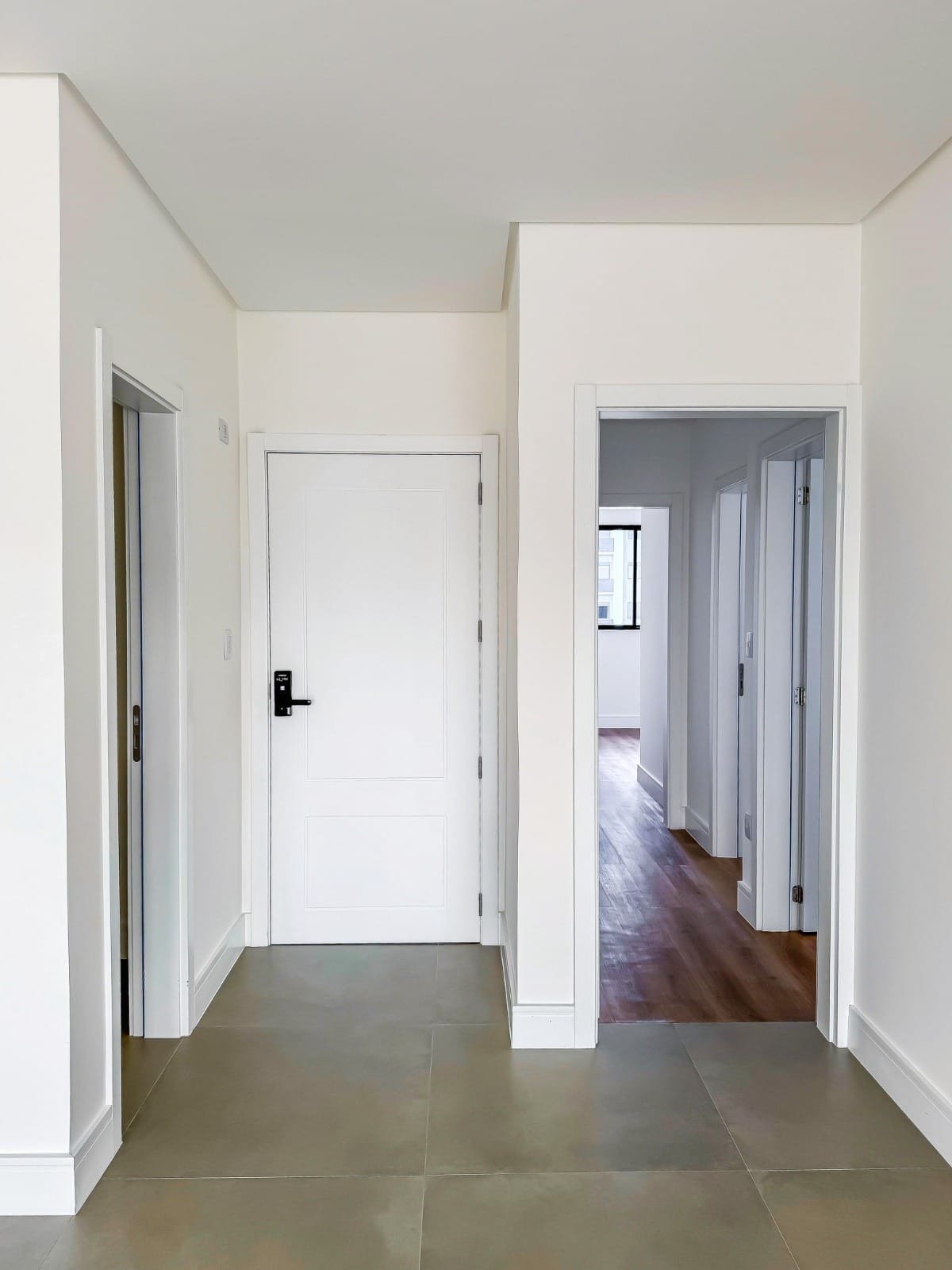 Apartamento, DOM MATEUS, Meia Praia