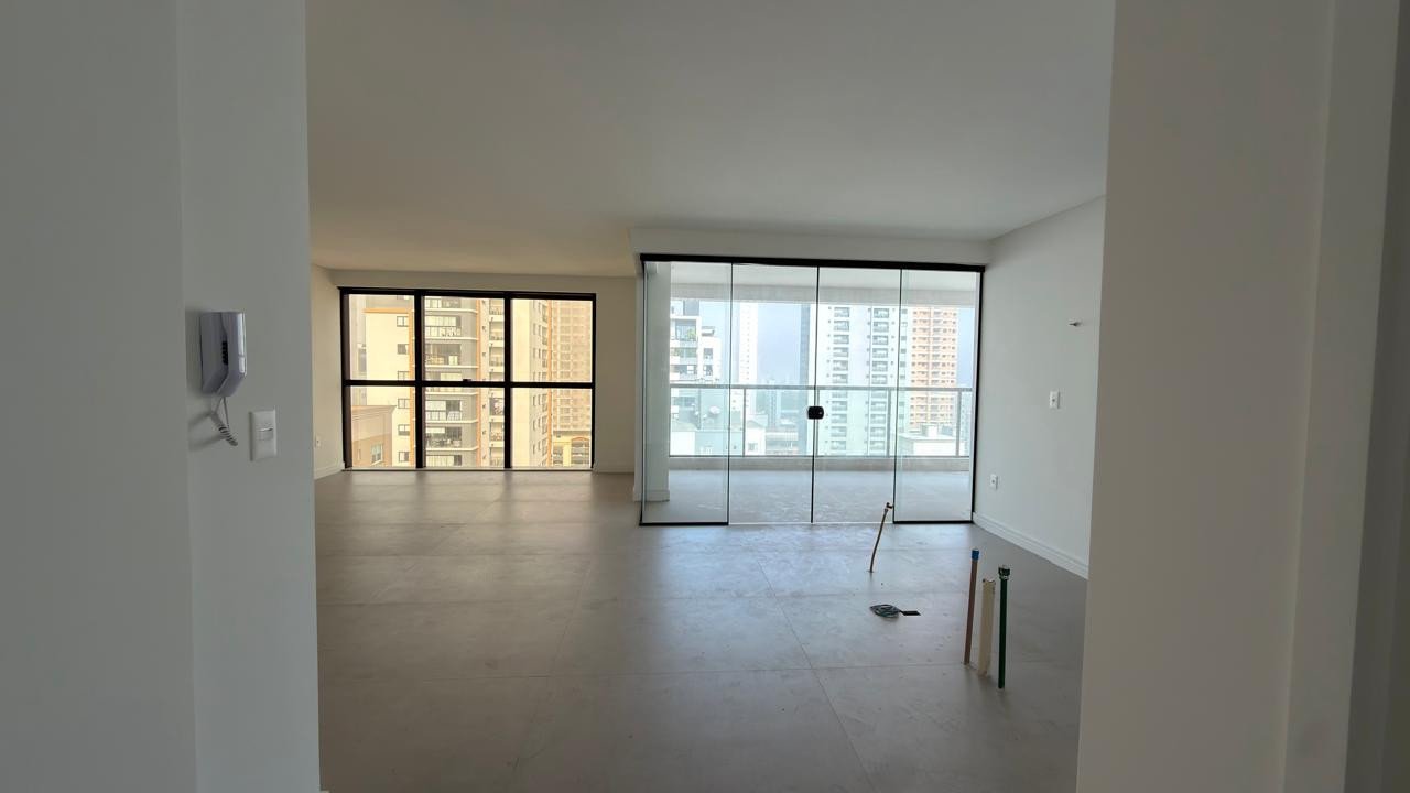 Apartamento, LA PASSIONE, Meia Praia